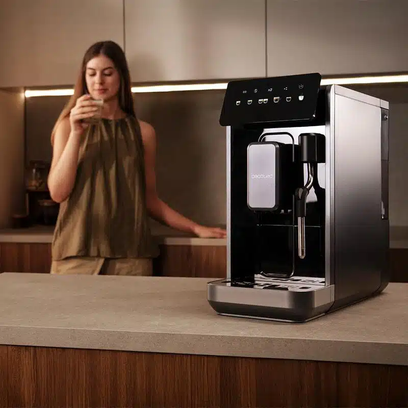 Cafetera superautomática Cecotec Cremmaet Lungo Steam - Imagen 9