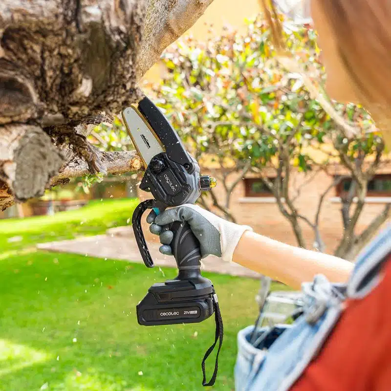 Sierra de podar Cecotec MontanaForce 4000 Hand - Imagen 6