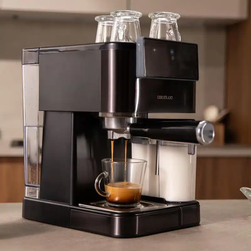 Cafetera semiautomática Cecotec Power Espresso ColdBrew Latte Dark - Imagen 10